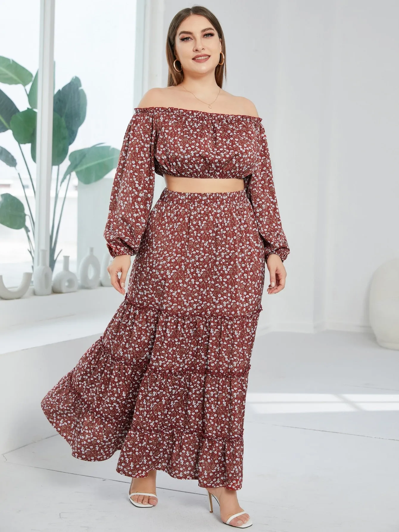Ditsy Floral Ruffle Maxi Plus Size Skirt