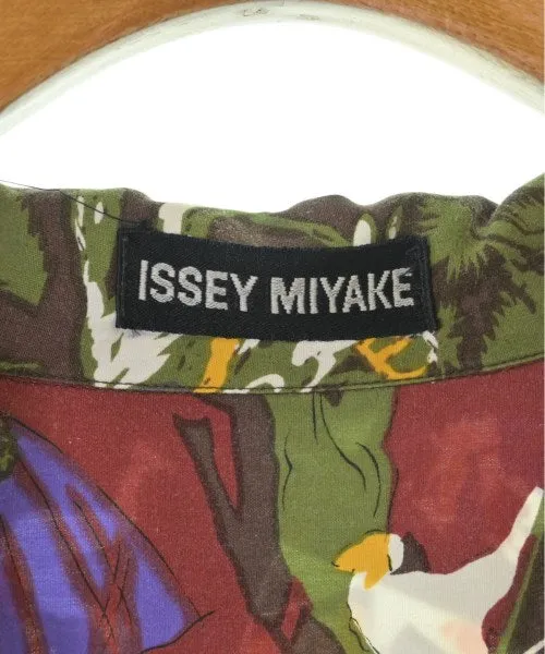 ISSEY MIYAKE Casual shirts