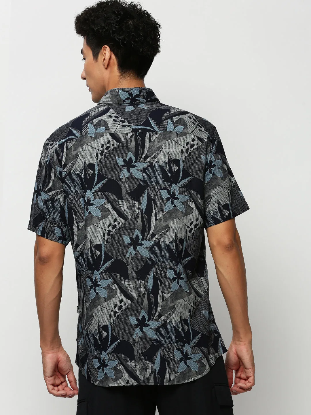 Men Navy Floral Casual Casual Shirts