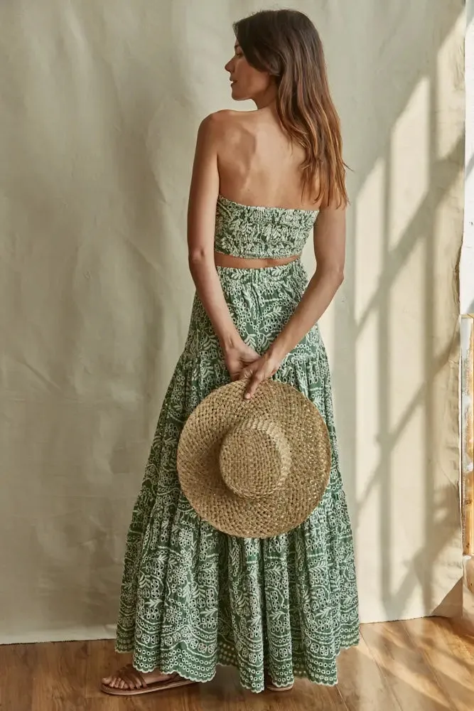 Woven Eyelet Scallop Strapless Twist Cropped Top