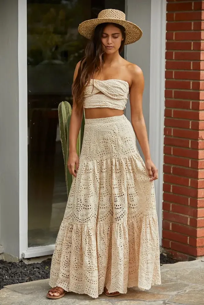 Woven Eyelet Scallop Strapless Twist Cropped Top
