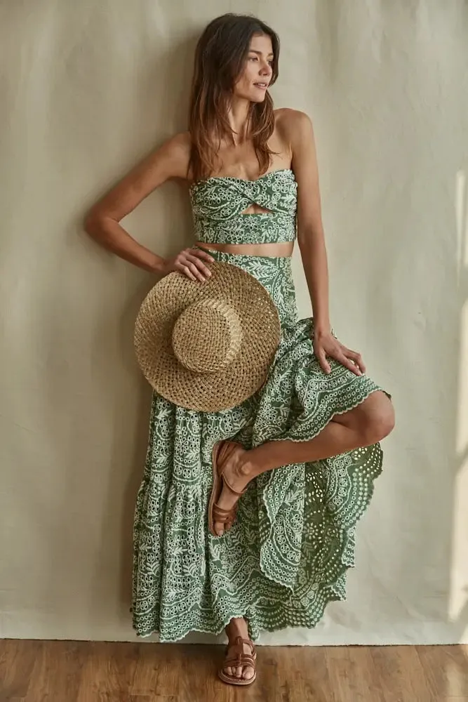 Woven Eyelet Scallop Strapless Twist Cropped Top